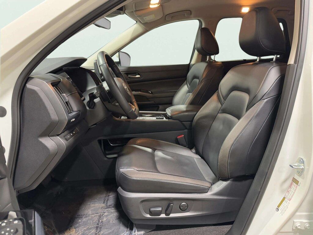 2023 Nissan Pathfinder SL w/Black Appearance Pkg San Clemente CA