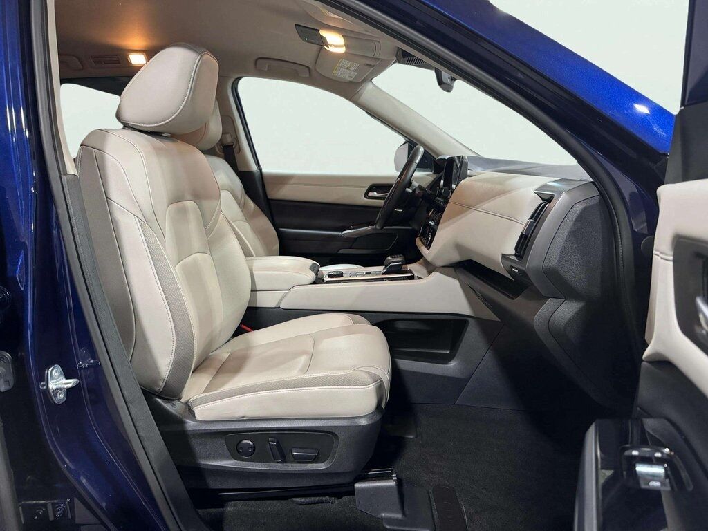 2023 Nissan Pathfinder SL w/Black Appearance Pkg San Clemente CA