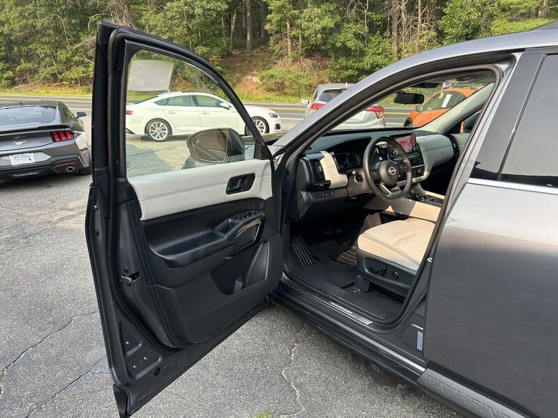 2023 Nissan Pathfinder SV Whitinsville MA 2023 Nissan Pathfinder SV Whitinsville MA
