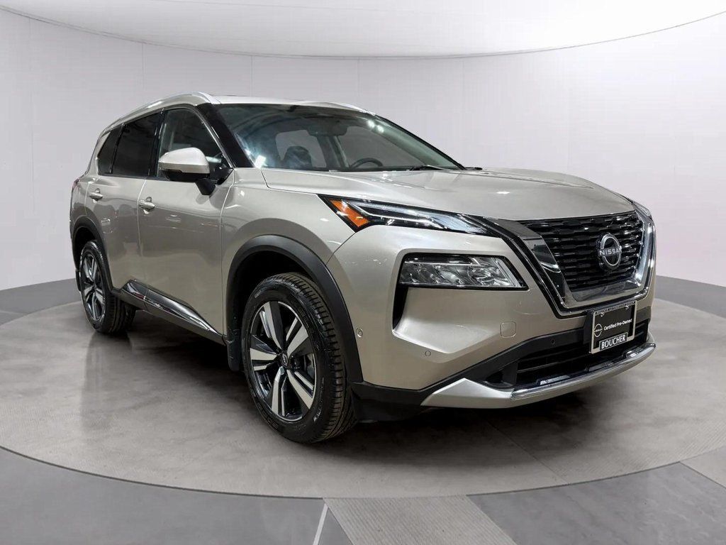 2023 Nissan Rogue Platinum w/Premium Pkg