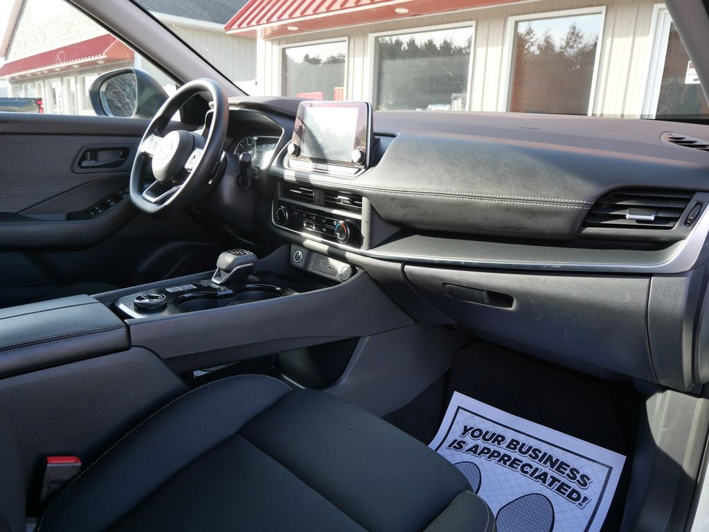 2023 Nissan Rogue S Mt Pleasant MI