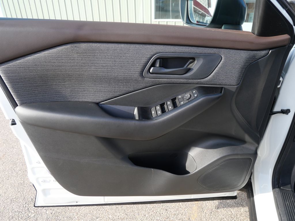 2023 Nissan Rogue S Mt Pleasant MI