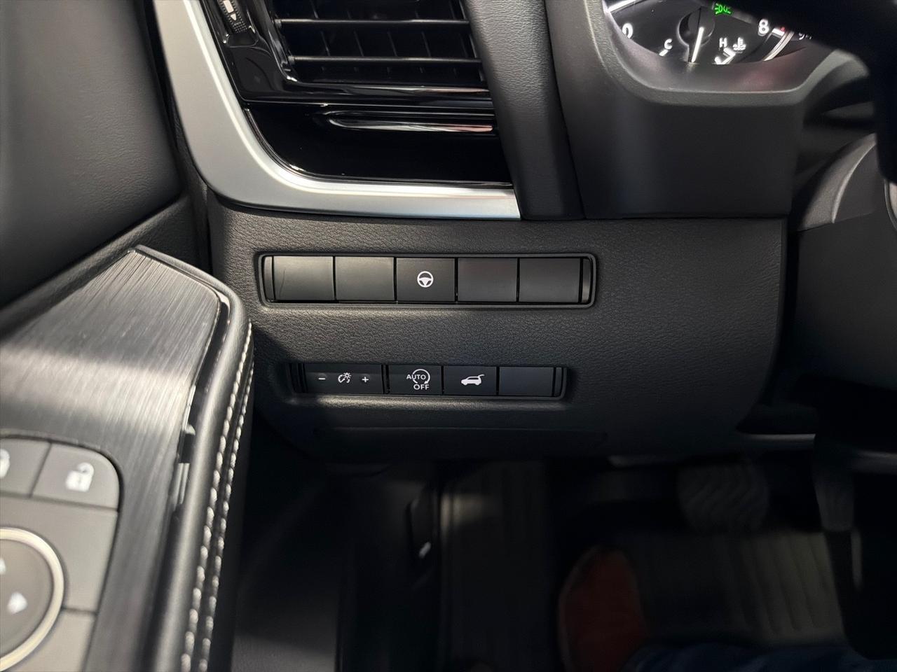 2023 Nissan Rogue SL, Premium Pkg, Only 9k Miles Houston TX 2023 Nissan Rogue SL, Premium Pkg, Only 9k Miles Houston TX