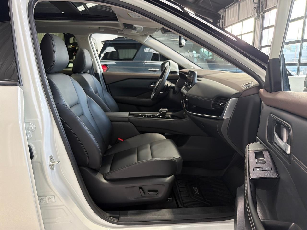 2023 Nissan Rogue SL, Premium Pkg, Only 9k Miles Houston TX 2023 Nissan Rogue SL, Premium Pkg, Only 9k Miles Houston TX