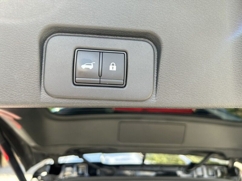 2023 Nissan Rogue SV - 1 OWNER - MIDNIGHT EDITION Webster MA 2023 Nissan Rogue SV - 1 OWNER - MIDNIGHT EDITION Webster MA