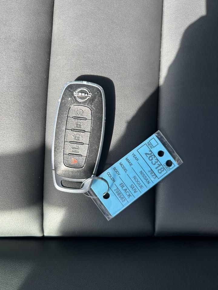 2023 Nissan Rogue SV - 1 OWNER - MIDNIGHT EDITION Webster MA 2023 Nissan Rogue SV - 1 OWNER - MIDNIGHT EDITION Webster MA