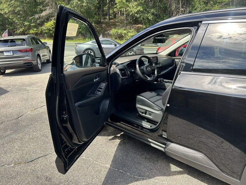 2023 Nissan Rogue SV - 1 OWNER - MIDNIGHT EDITION Webster MA 2023 Nissan Rogue SV - 1 OWNER - MIDNIGHT EDITION Webster MA