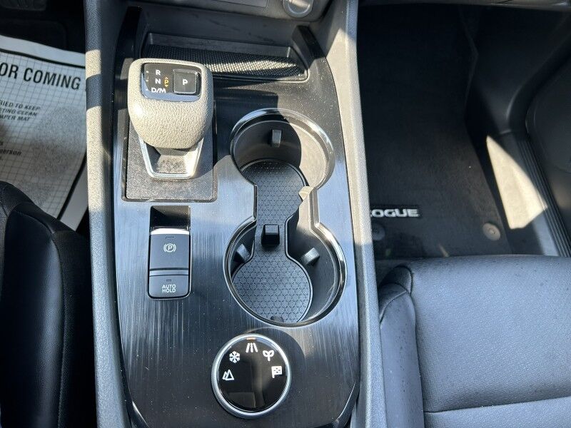 2023 Nissan Rogue SV - LEATHER - SUNROOF Whitinsville MA 2023 Nissan Rogue SV - LEATHER - SUNROOF Whitinsville MA