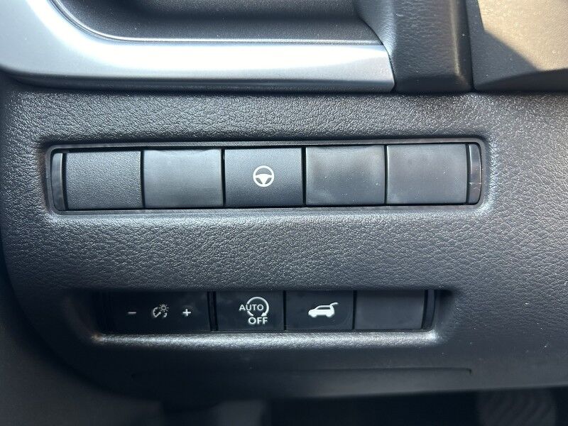 2023 Nissan Rogue SV - LEATHER - SUNROOF Whitinsville MA 2023 Nissan Rogue SV - LEATHER - SUNROOF Whitinsville MA