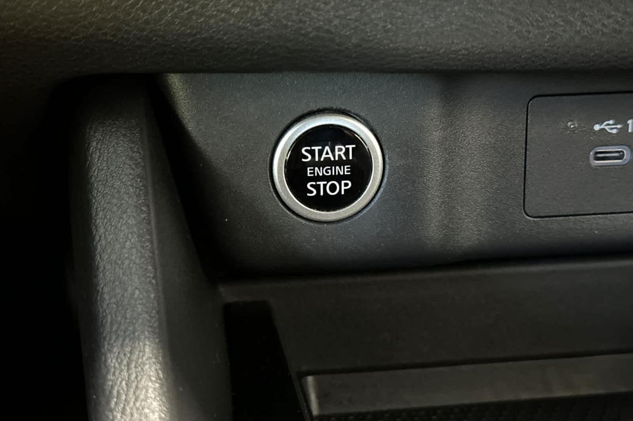 2023 Nissan Rogue SV Roseville CA
