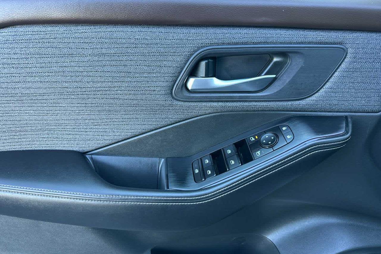 2023 Nissan Rogue SV Roseville CA