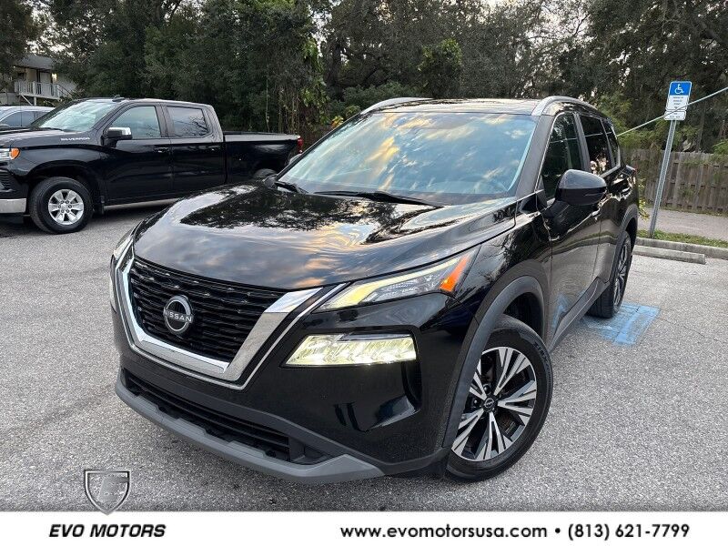 2023 Nissan Rogue SV's photo
