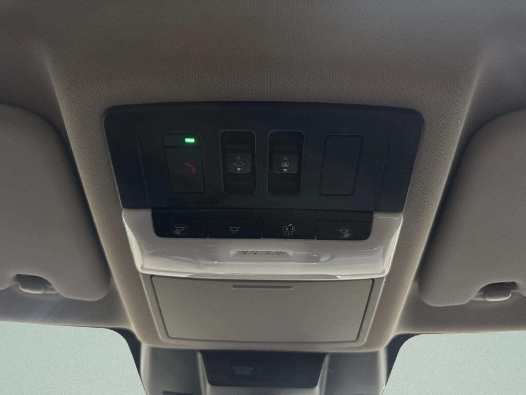 2023 Nissan Rogue SV w/Premium &amp; Midnight Pkg San Clemente CA