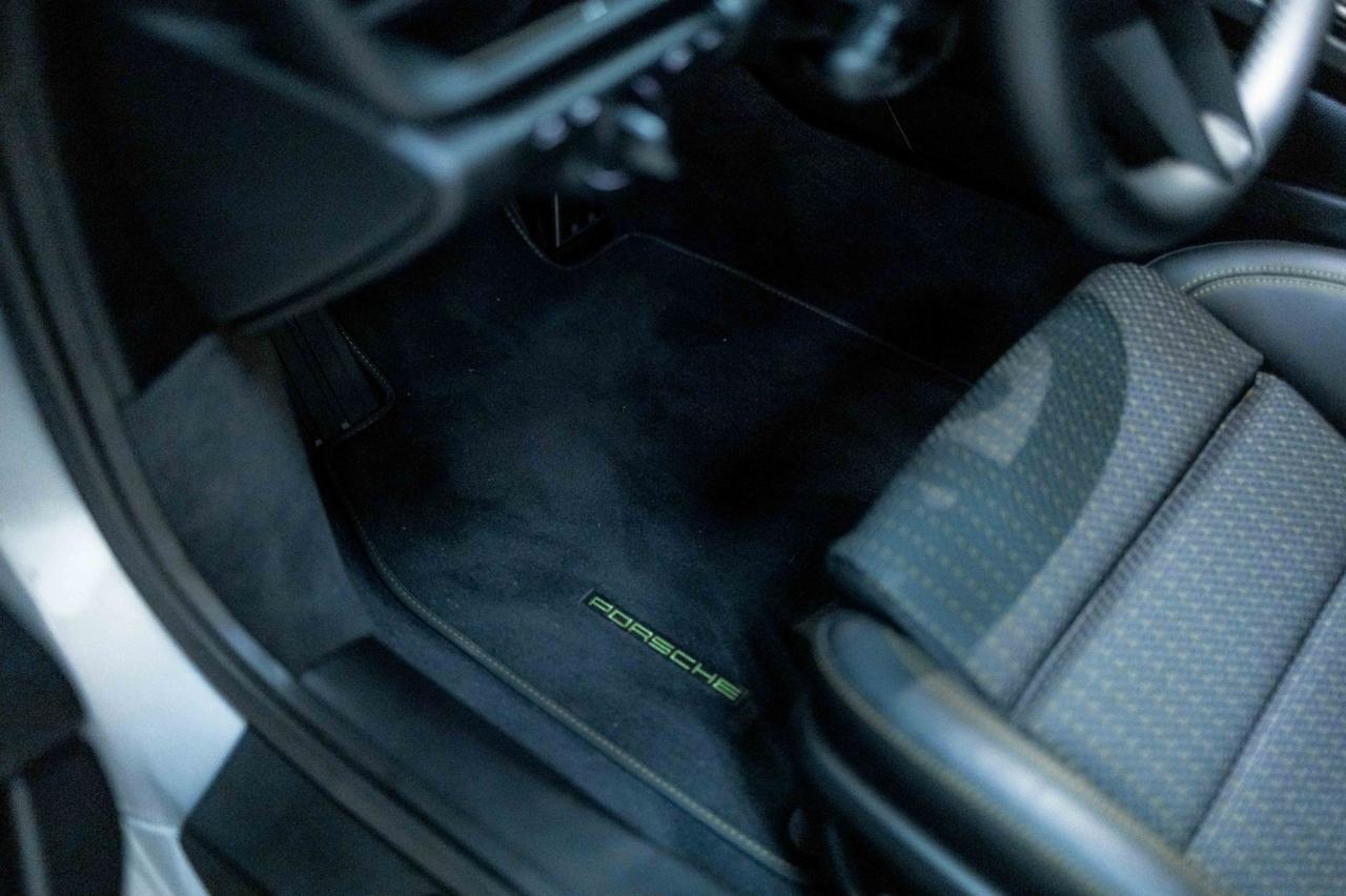 2023 Porsche 911 Carrera T Marietta GA 2023 Porsche 911 Carrera T Marietta GA