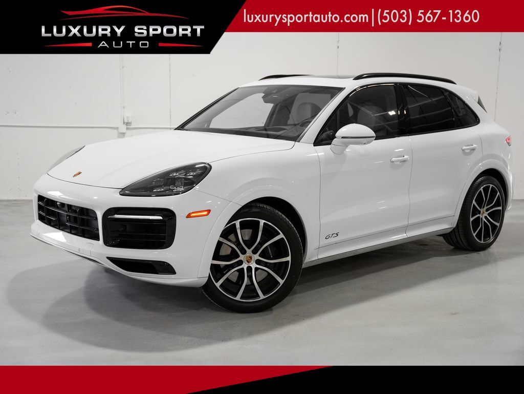 2023 Porsche Cayenne GTS