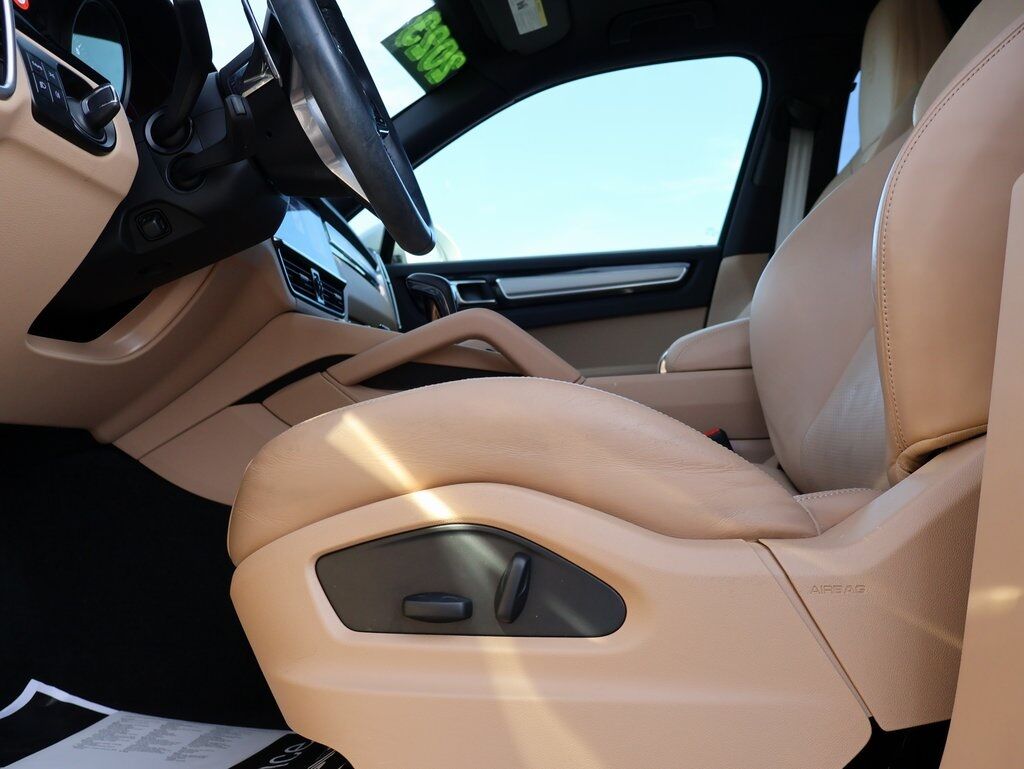 2023 Porsche Cayenne Platinum Edition San Clemente CA