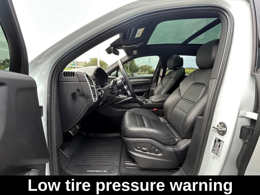 2023 Porsche Cayenne S Platinum Edition Lakeland FL