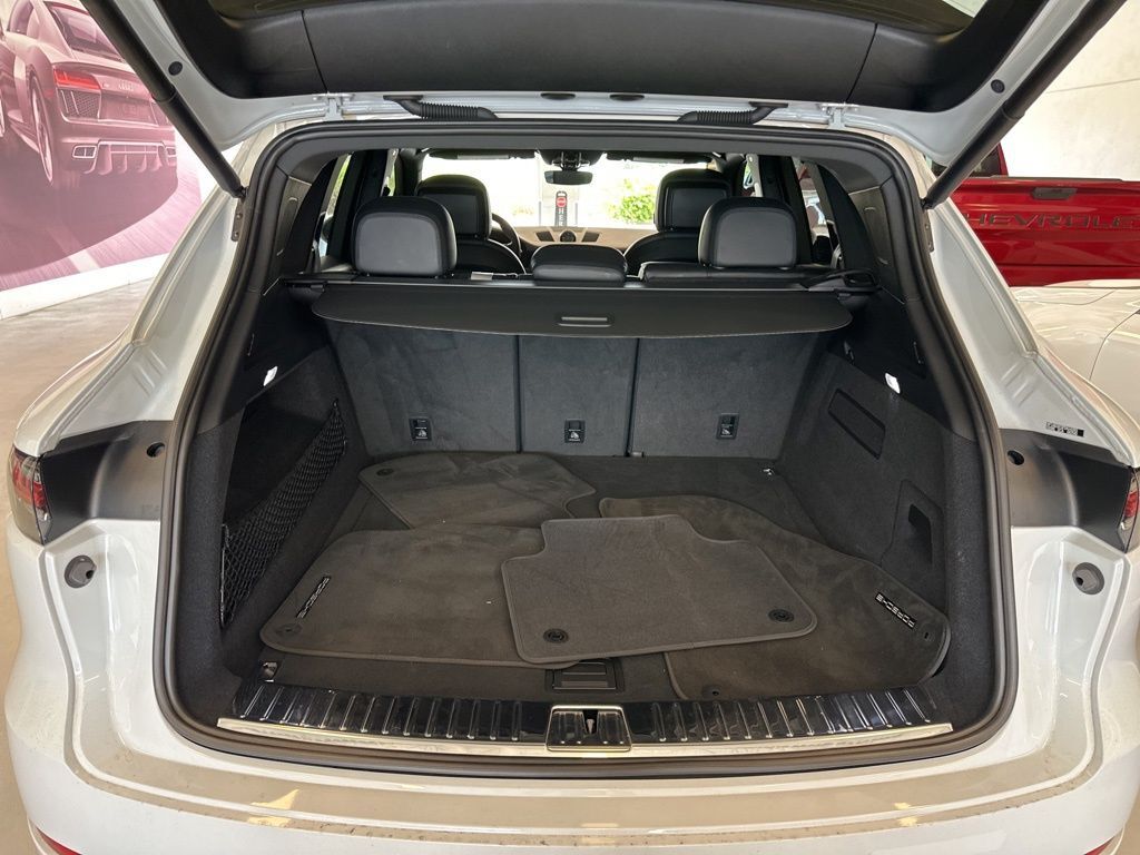 2023 Porsche Cayenne S Platinum Edition Lakeland FL