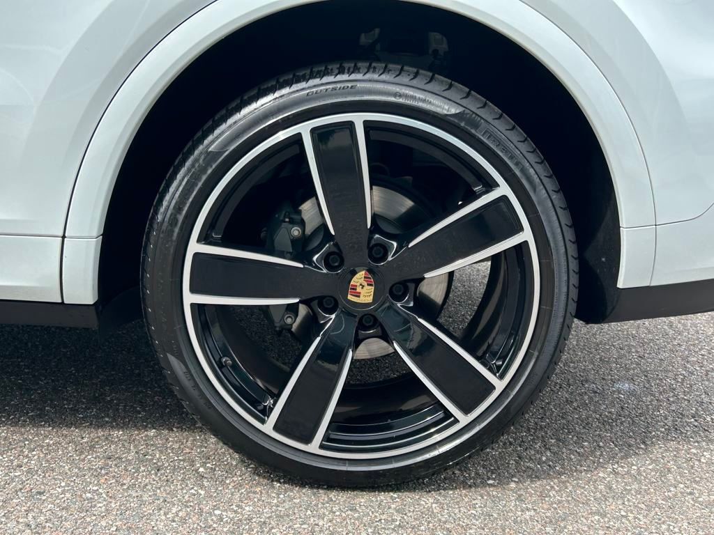 2023 Porsche Cayenne S Platinum Edition Lakeland FL