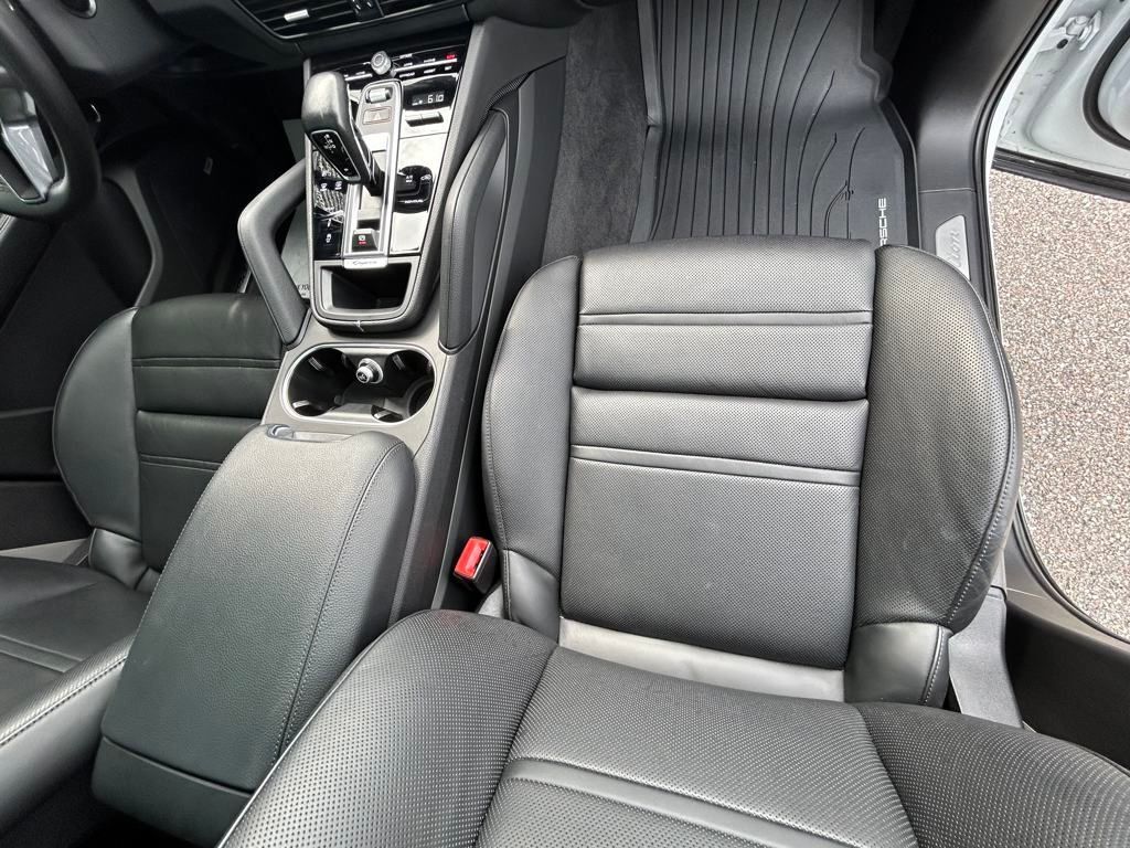 2023 Porsche Cayenne S Platinum Edition Lakeland FL