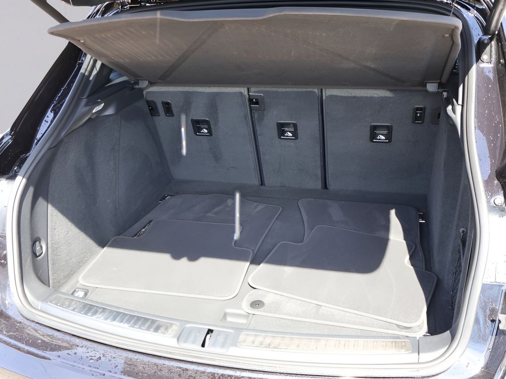 2023 Porsche Macan San Clemente CA