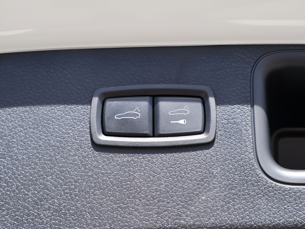 2023 Porsche Macan San Clemente CA