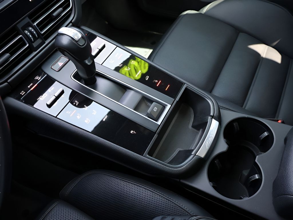 2023 Porsche Macan San Clemente CA