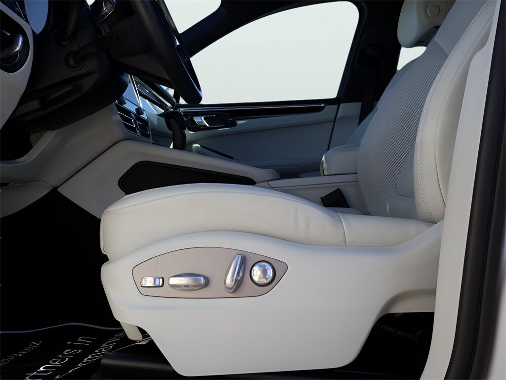 2023 Porsche Macan San Clemente CA