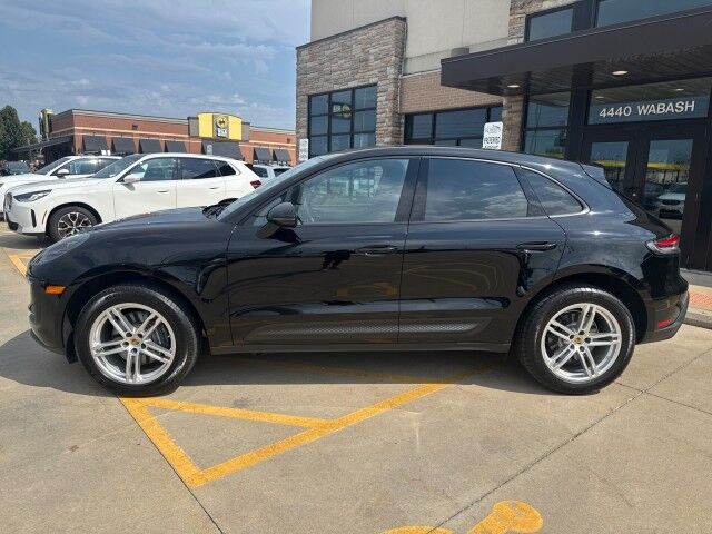 2023 Porsche Macan T Springfield IL 2023 Porsche Macan T Springfield IL