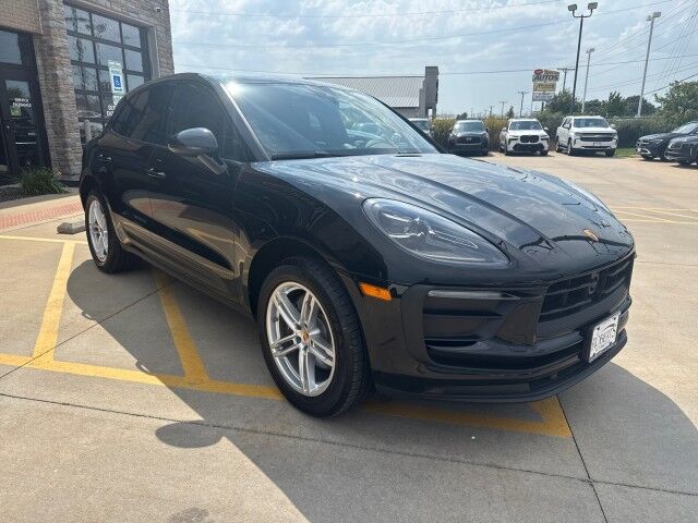 2023 Porsche Macan T Springfield IL 2023 Porsche Macan T Springfield IL