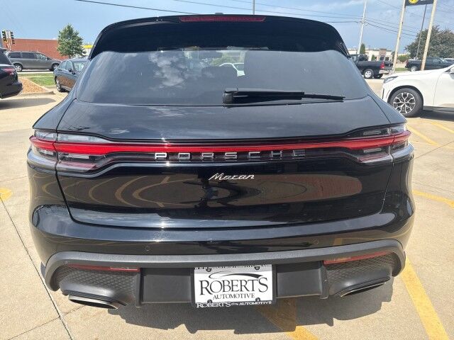 2023 Porsche Macan T Springfield IL 2023 Porsche Macan T Springfield IL