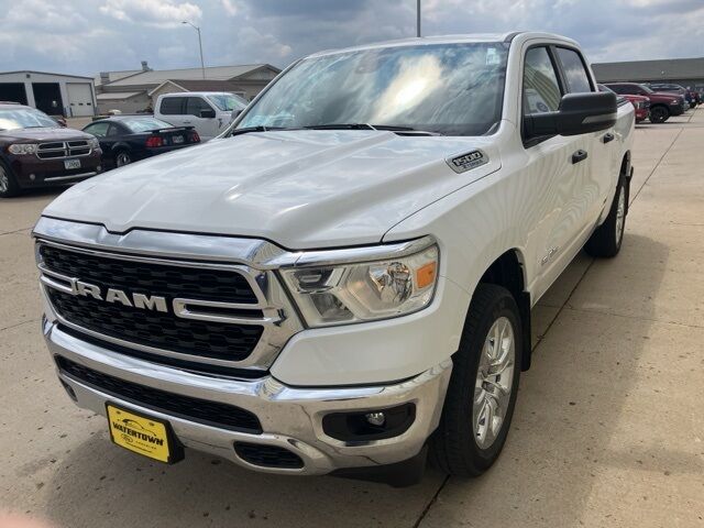 2023 Ram 1500 Big Horn/Lone Star Watertown SD 2023 Ram 1500 Big Horn/Lone Star Watertown SD