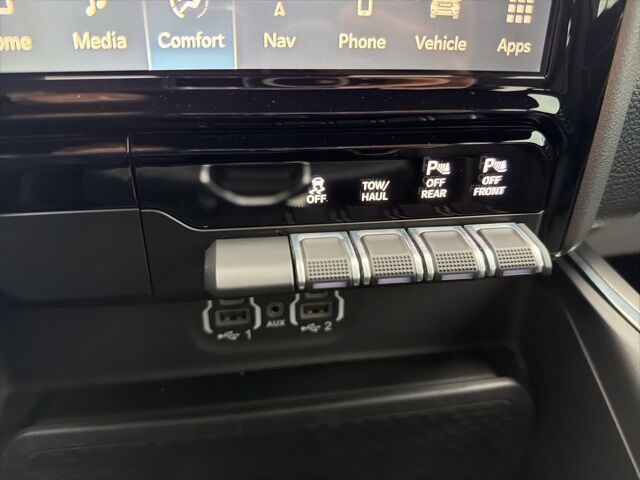 2023 Ram 1500 Laramie Watertown SD 2023 Ram 1500 Laramie Watertown SD