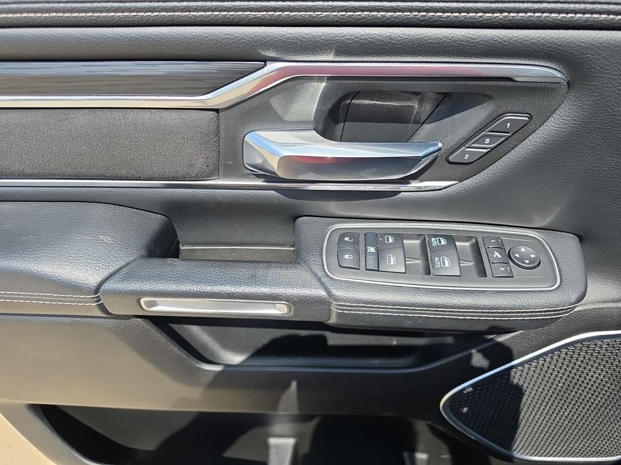 2023 Ram 1500 Laramie Watertown SD 2023 Ram 1500 Laramie Watertown SD