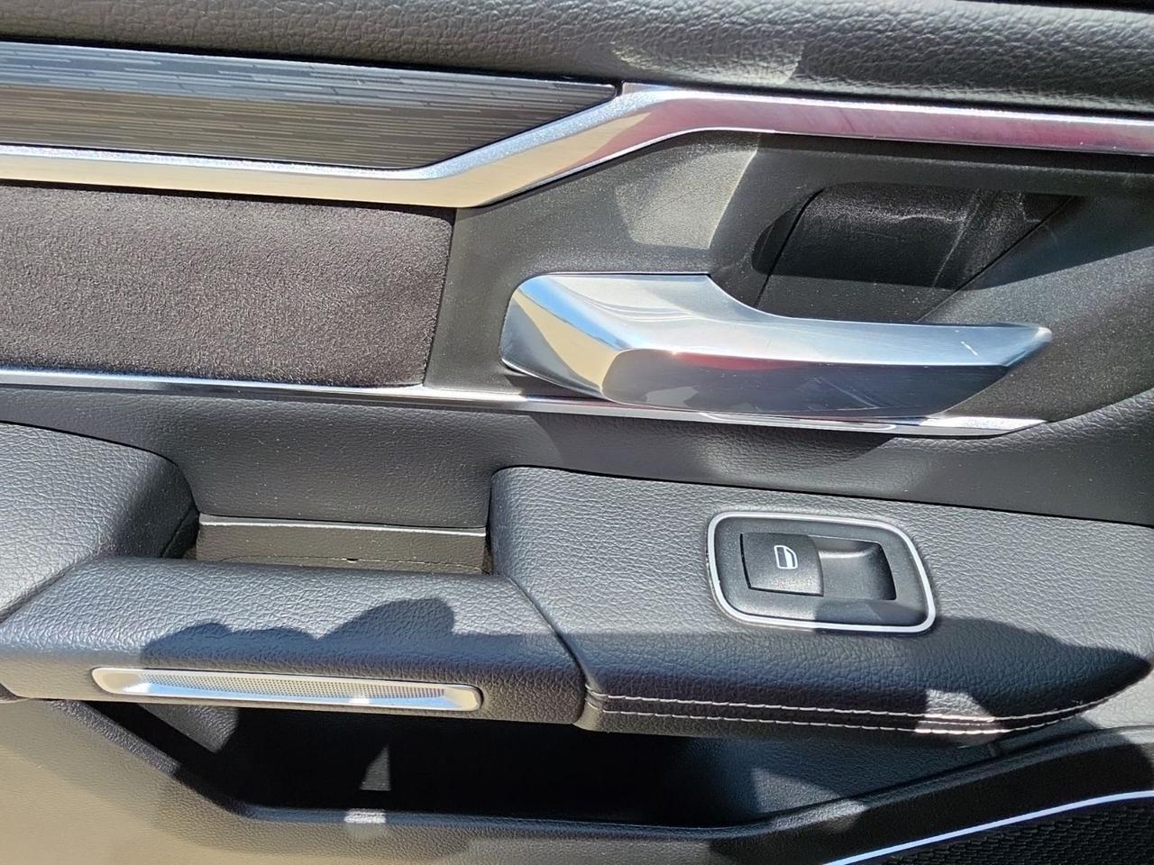 2023 Ram 1500 Laramie Watertown SD 2023 Ram 1500 Laramie Watertown SD