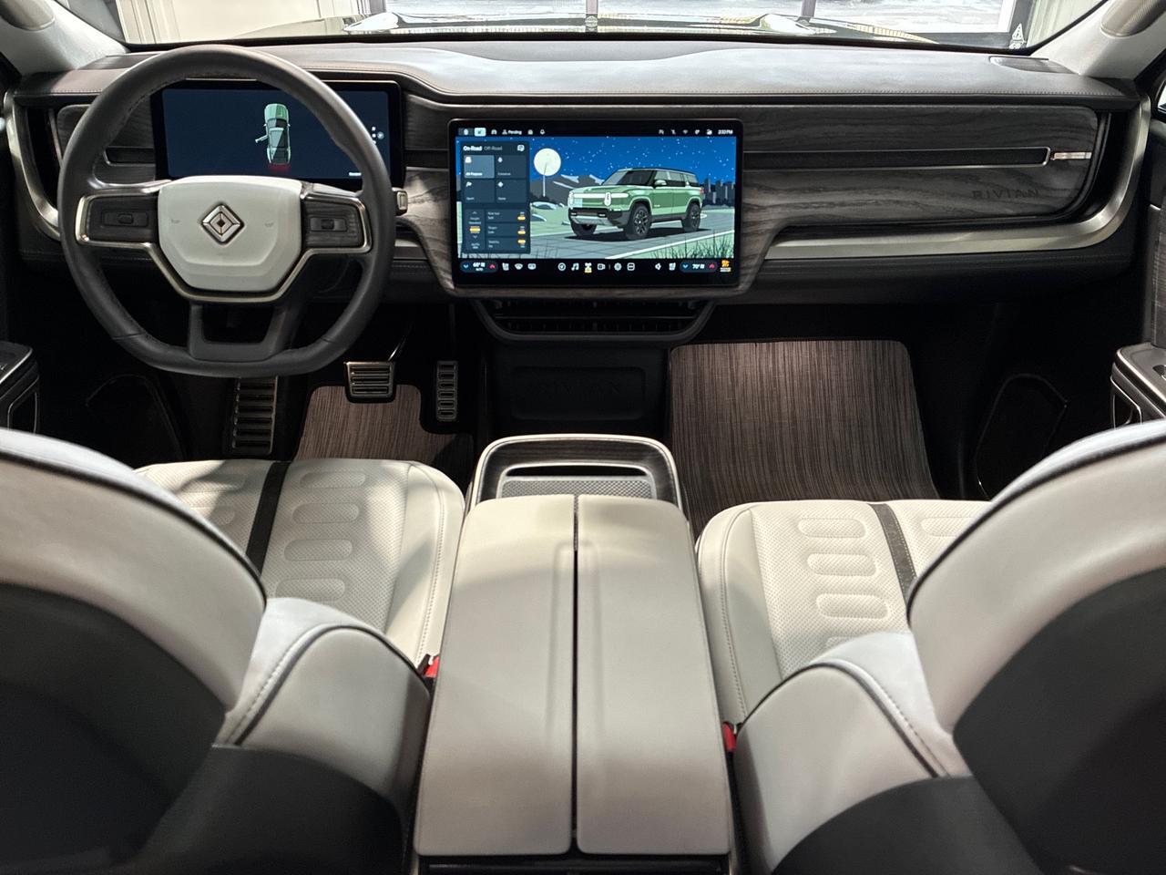 2023 Rivian R1S Adventure Houston TX 2023 Rivian R1S Adventure Houston TX