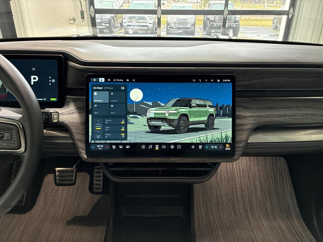 2023 Rivian R1S Adventure Houston TX 2023 Rivian R1S Adventure Houston TX