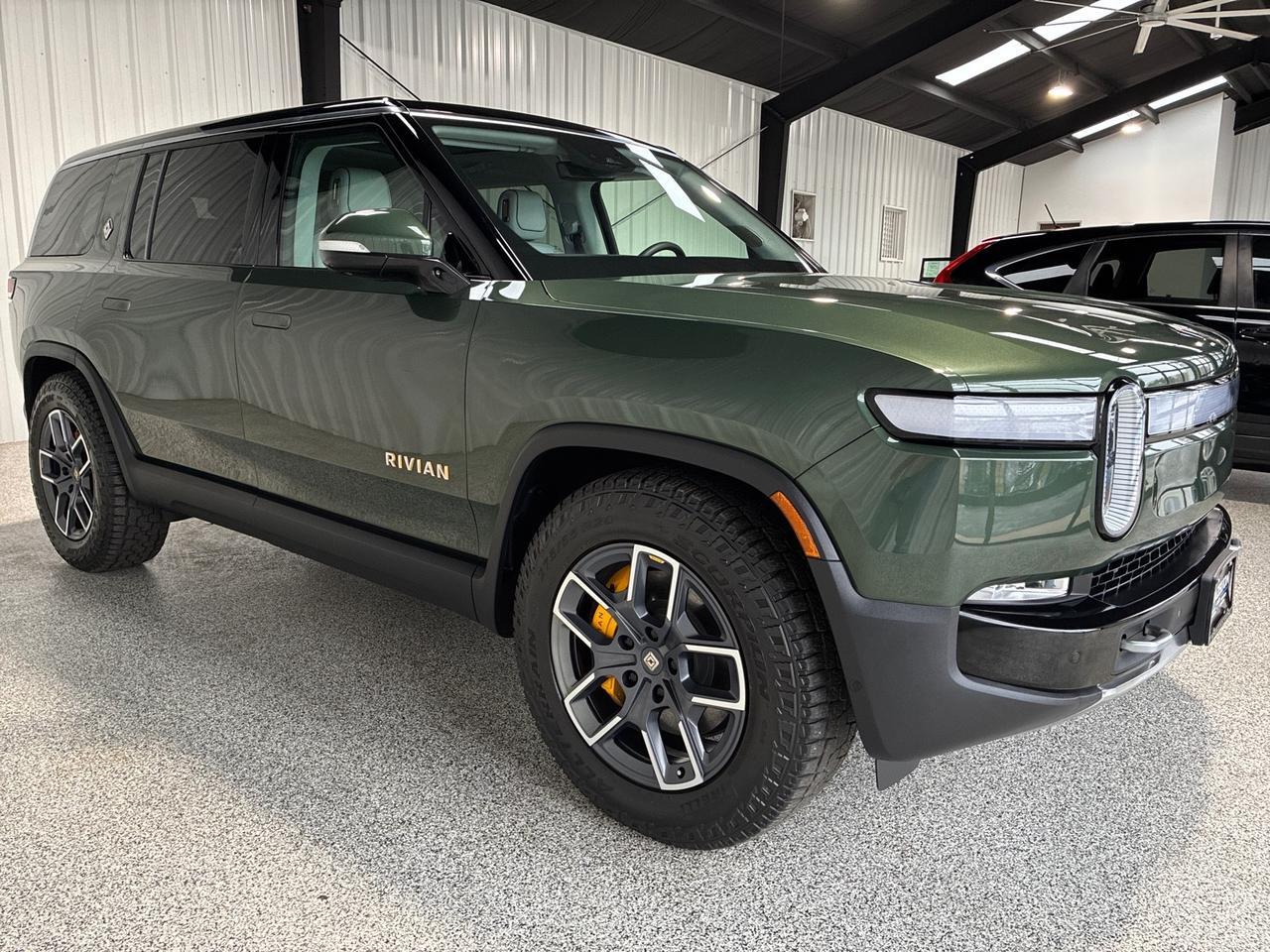 2023 Rivian R1S Adventure Houston TX 2023 Rivian R1S Adventure Houston TX