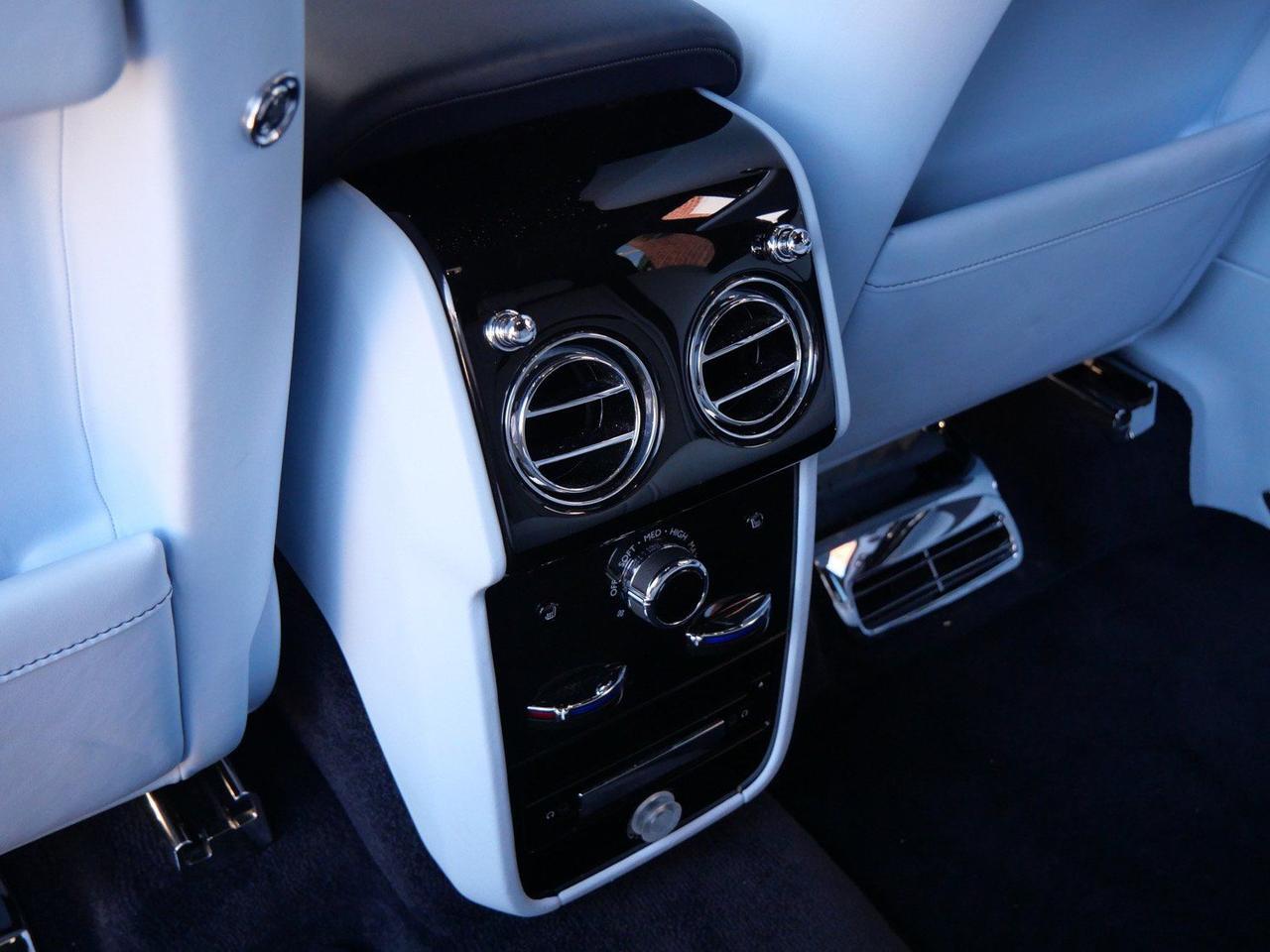 2023 Rolls-Royce Cullinan Lawrence KS