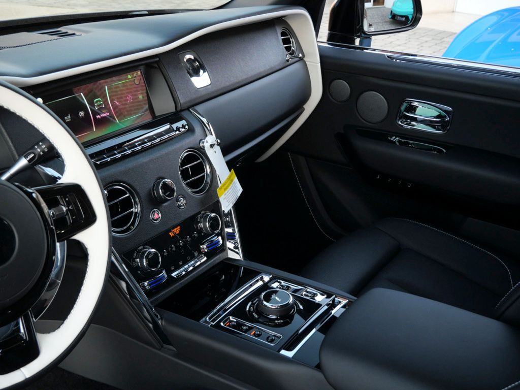 2023 Rolls-Royce Cullinan Lawrence KS