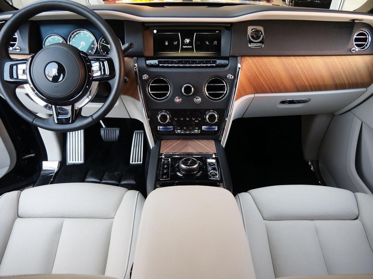 2023 Rolls-Royce Cullinan Lawrence KS