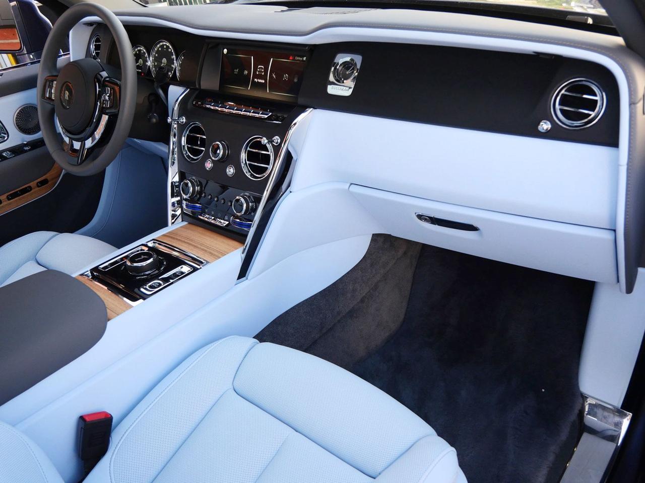 2023 Rolls-Royce Cullinan Lawrence KS
