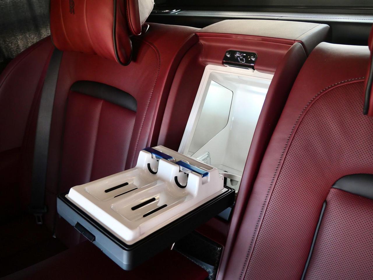 2023 Rolls-Royce Cullinan Black Badge Black Badge Lawrence KS
