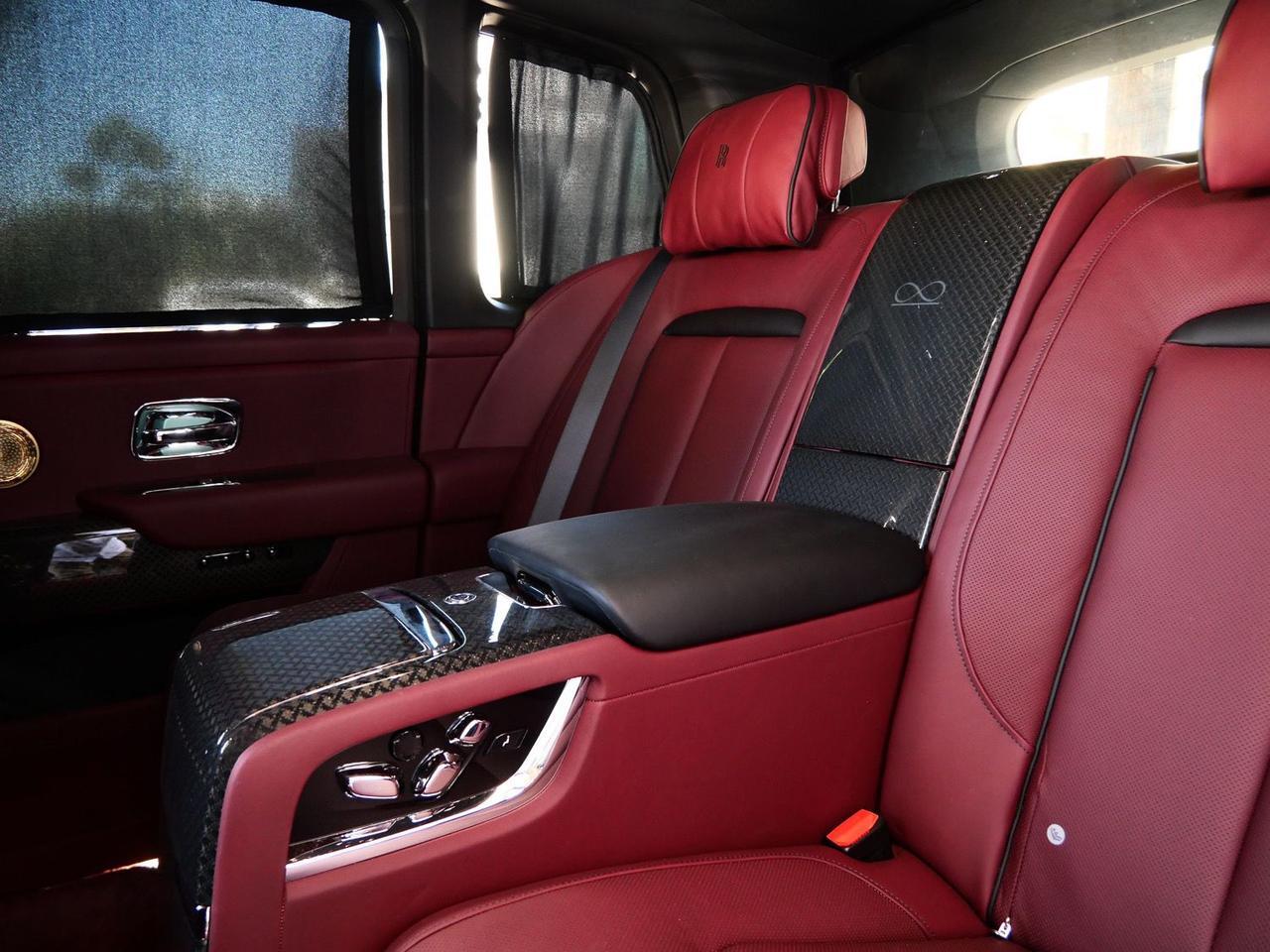 2023 Rolls-Royce Cullinan Black Badge Black Badge Lawrence KS
