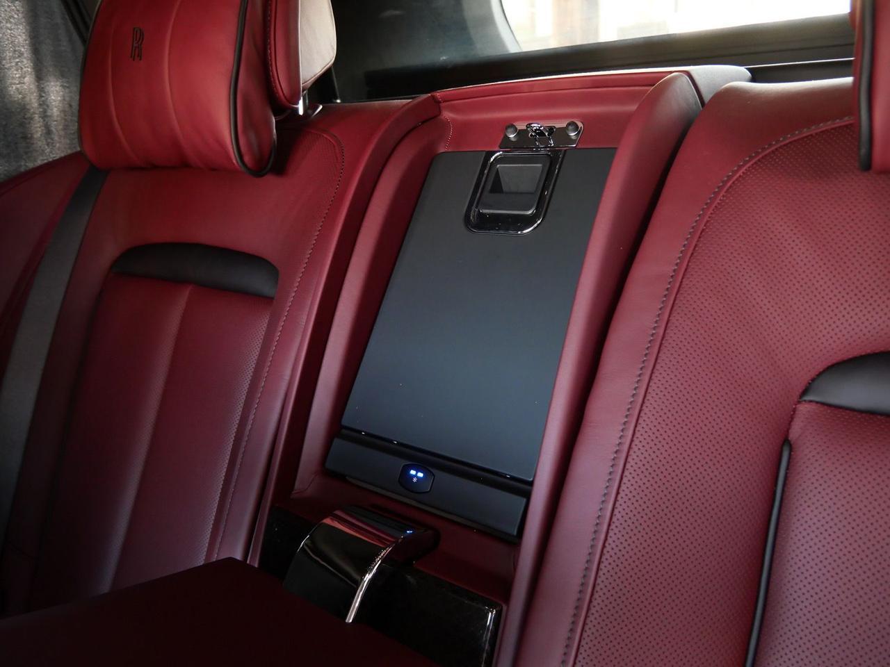 2023 Rolls-Royce Cullinan Black Badge Black Badge Lawrence KS