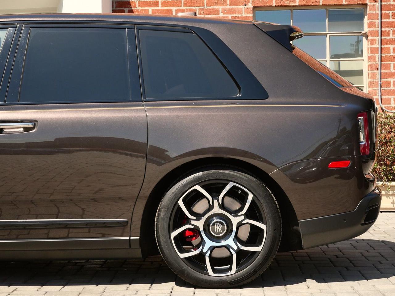 2023 Rolls-Royce Cullinan Black Badge Black Badge Lawrence KS