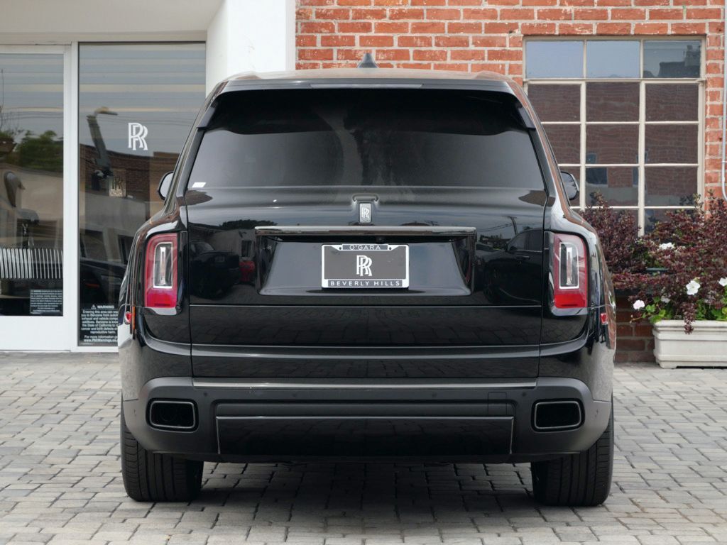 2023 Rolls-Royce Cullinan Black Badge Black Badge Lawrence KS
