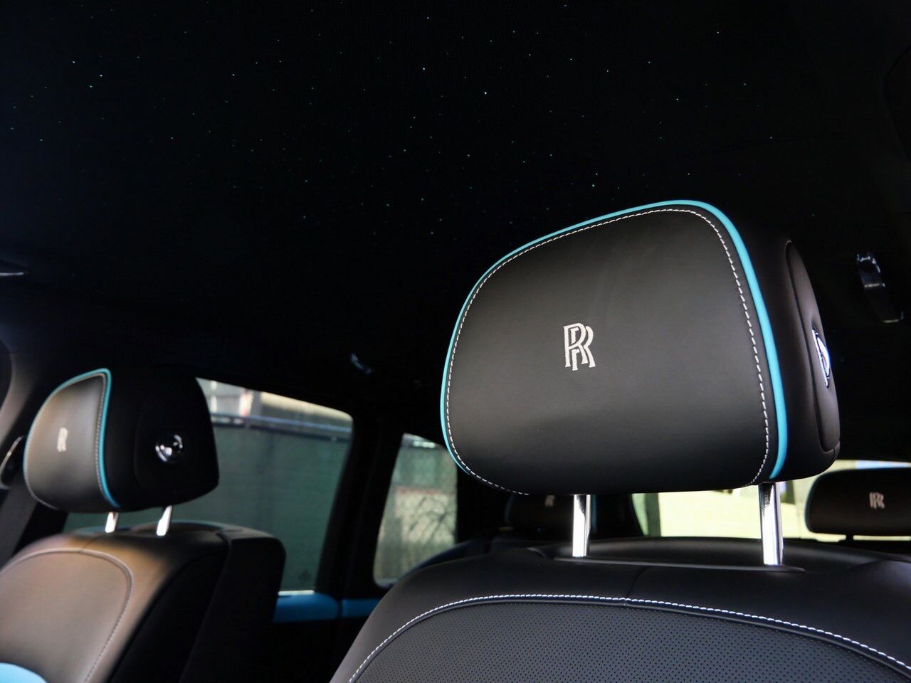 2023 Rolls-Royce Cullinan Black Badge Black Badge Lawrence KS
