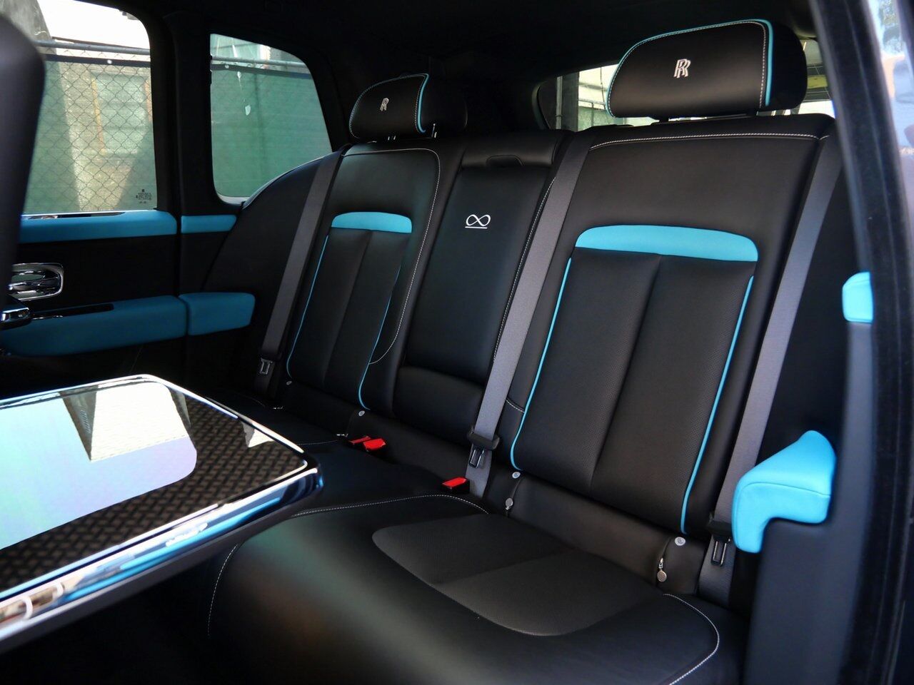 2023 Rolls-Royce Cullinan Black Badge Black Badge Lawrence KS