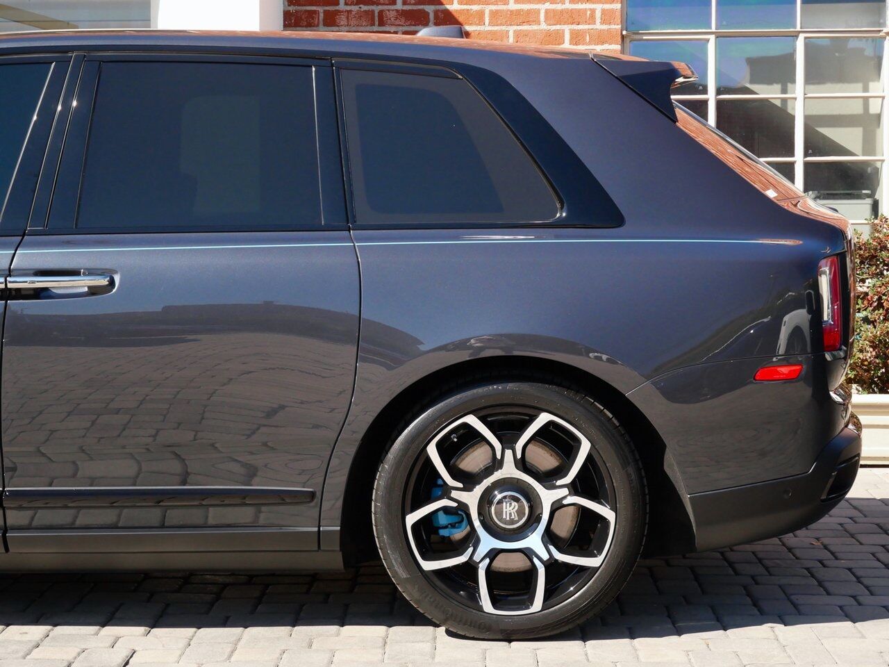 2023 Rolls-Royce Cullinan Black Badge Black Badge Lawrence KS